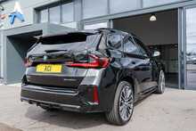 BMW 2.0 23d MHT M Sport SUV 5dr Diesel Hybrid DCT xDrive Euro 6 (s/s) (211 ps)