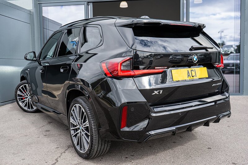 BMW 2.0 23d MHT M Sport SUV 5dr Diesel Hybrid DCT xDrive Euro 6 (s/s) (211 ps)