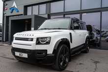 Land Rover 3.0 D300 MHEV X-Dynamic HSE SUV 5dr Diesel Auto 4WD Euro 6 (s/s) (300 ps)