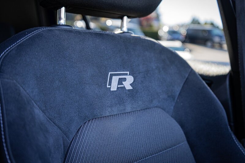 Volkswagen 2.0 TSI R Hatchback 5dr Petrol DSG 4Motion Euro 6 (s/s) (300 ps)