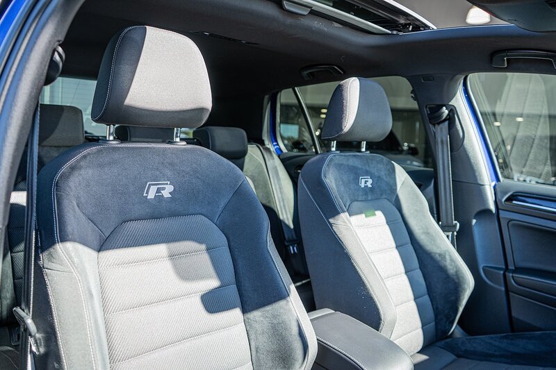 Volkswagen 2.0 TSI R Hatchback 5dr Petrol DSG 4Motion Euro 6 (s/s) (300 ps)