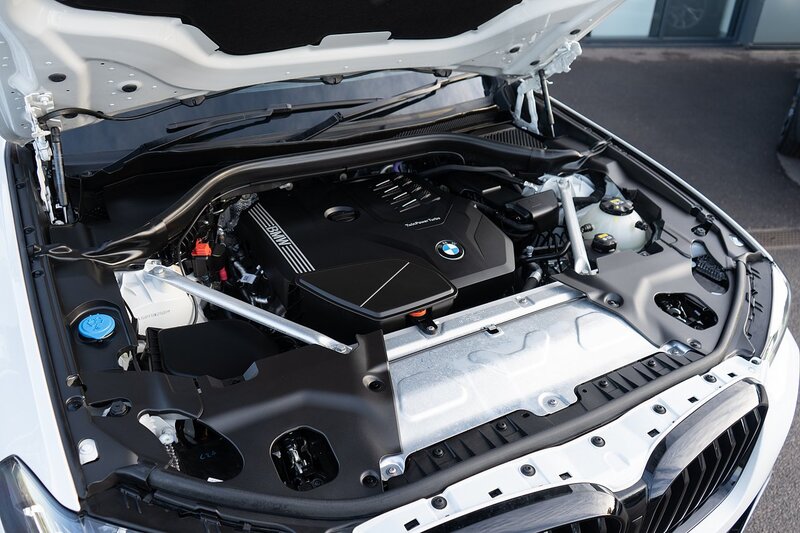 BMW 2.0 20i MHT M Sport SUV 5dr Petrol Hybrid Auto xDrive Euro 6 (s/s) (184 ps)