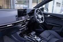 Audi 2.0 TDI 40 Black Edition SUV 5dr Diesel S Tronic quattro Euro 6 (s/s) (204 ps)