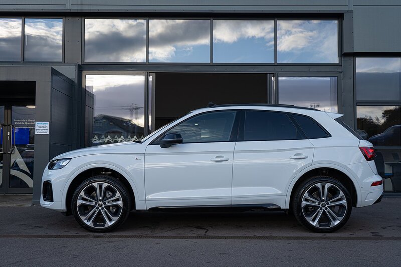 Audi 2.0 TDI 40 Black Edition SUV 5dr Diesel S Tronic quattro Euro 6 (s/s) (204 ps)