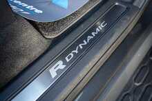 Land Rover 3.0 D300 MHEV R-Dynamic HSE SUV 5dr Diesel Auto 4WD Euro 6 (s/s) (300 ps)