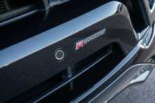 Land Rover 3.0 D300 MHEV R-Dynamic HSE SUV 5dr Diesel Auto 4WD Euro 6 (s/s) (300 ps)