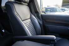 Land Rover 3.0 D300 MHEV R-Dynamic HSE SUV 5dr Diesel Auto 4WD Euro 6 (s/s) (300 ps)