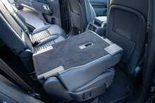 Land Rover 3.0 D300 MHEV R-Dynamic HSE SUV 5dr Diesel Auto 4WD Euro 6 (s/s) (300 ps)