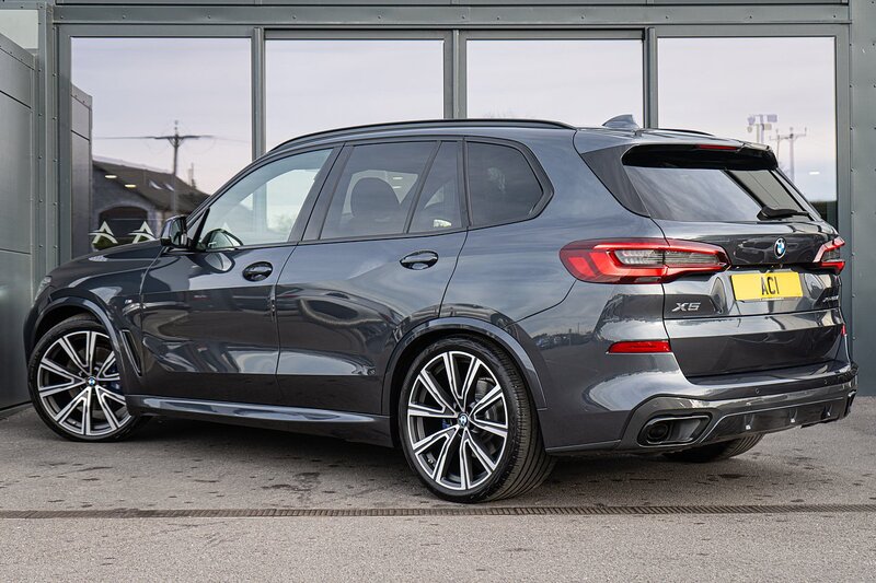 BMW 3.0 30d MHT M Sport SUV 5dr Diesel Hybrid Auto xDrive Euro 6 (s/s) (286 ps)