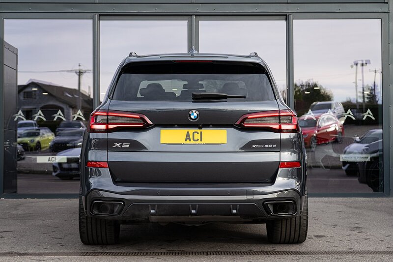 BMW 3.0 30d MHT M Sport SUV 5dr Diesel Hybrid Auto xDrive Euro 6 (s/s) (286 ps)