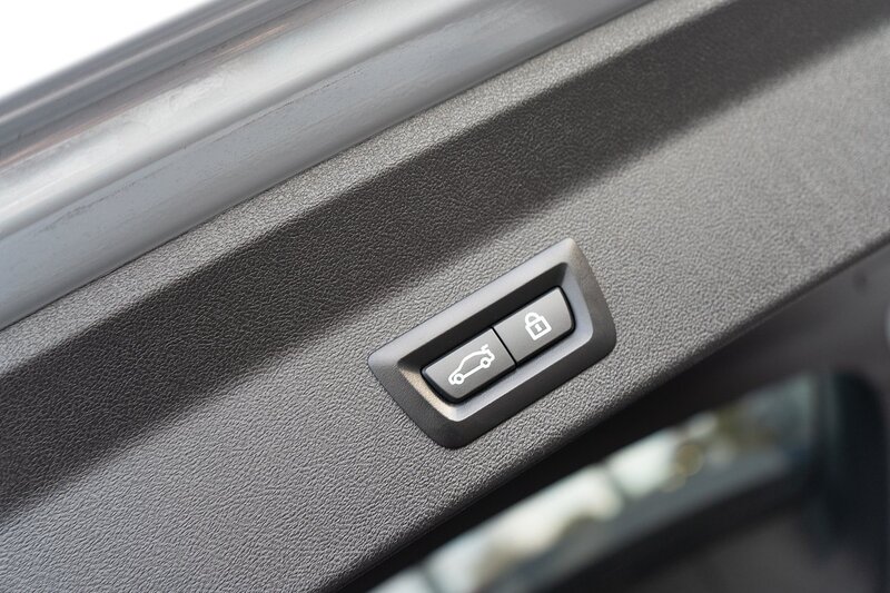 BMW 3.0 M40i MHT SUV 5dr Petrol Hybrid Auto xDrive Euro 6 (s/s) (360 ps)