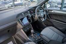 Volkswagen 2.0 TSI R-Line Tech SUV 5dr Petrol DSG 4Motion Euro 6 (s/s) (190 ps)