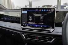 Volkswagen 2.0 TDI R-Line SUV 5dr Diesel DSG Euro 6 (s/s) (150 ps)