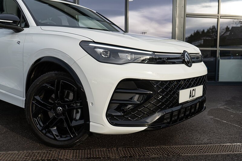 Volkswagen 2.0 TDI R-Line SUV 5dr Diesel DSG Euro 6 (s/s) (150 ps)