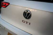 Volkswagen 2.0 TSI GTI Clubsport 45 Hatchback 5dr Petrol DSG Euro 6 (s/s) (300 ps)
