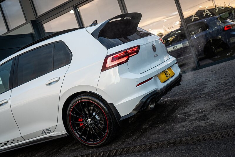 Volkswagen 2.0 TSI GTI Clubsport 45 Hatchback 5dr Petrol DSG Euro 6 (s/s) (300 ps)