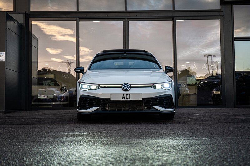 Volkswagen 2.0 TSI GTI Clubsport 45 Hatchback 5dr Petrol DSG Euro 6 (s/s) (300 ps)