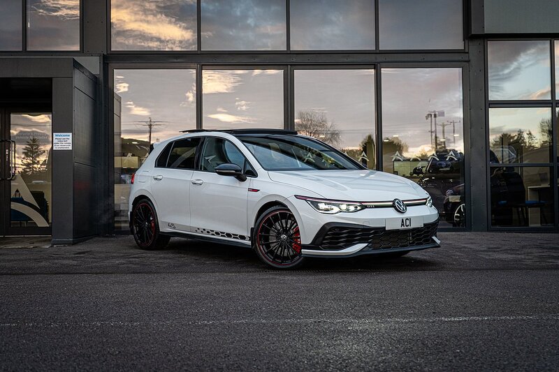 Volkswagen 2.0 TSI GTI Clubsport 45 Hatchback 5dr Petrol DSG Euro 6 (s/s) (300 ps)