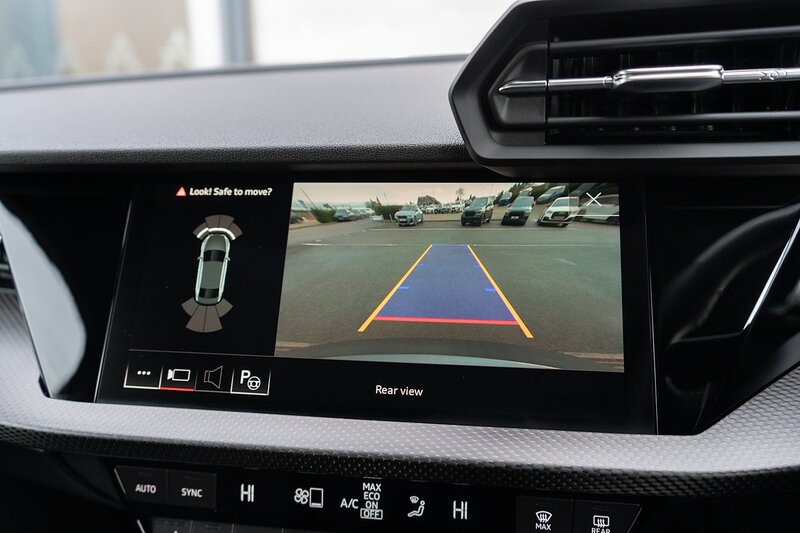 Audi 2.5 TFSI Vorsprung Saloon 4dr Petrol S Tronic quattro Euro 6 (s/s) (400 ps)