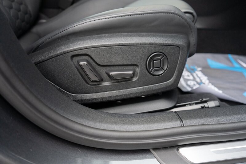 Audi 2.5 TFSI Vorsprung Saloon 4dr Petrol S Tronic quattro Euro 6 (s/s) (400 ps)