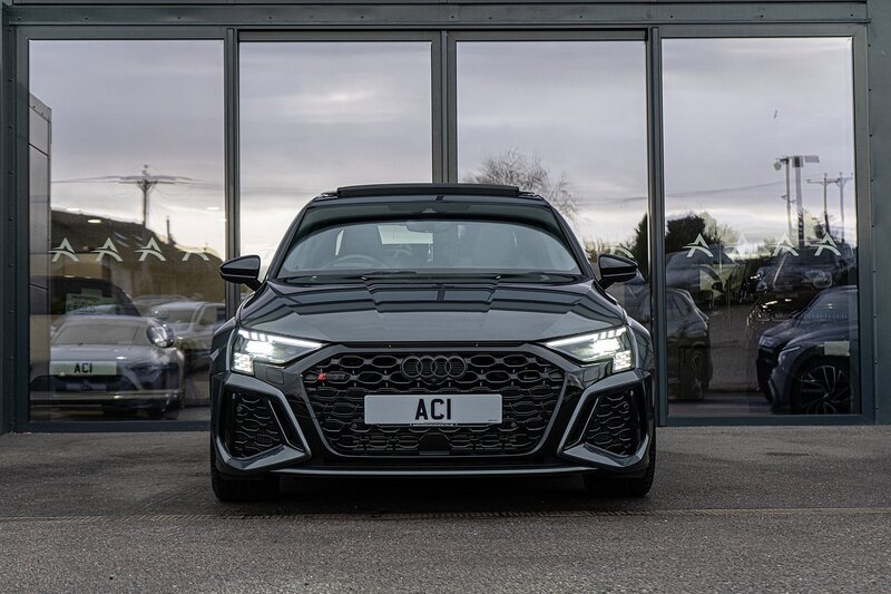 Audi 2.5 TFSI Vorsprung Saloon 4dr Petrol S Tronic quattro Euro 6 (s/s) (400 ps)
