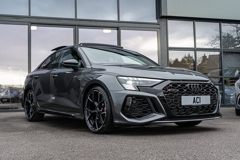 Audi 2.5 TFSI Vorsprung Saloon 4dr Petrol S Tronic quattro Euro 6 (s/s) (400 ps)