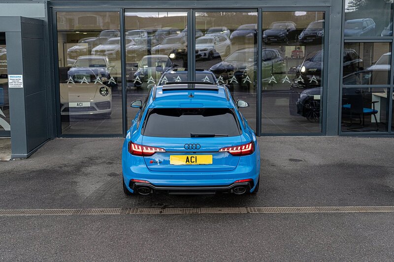 Audi 2.9 TFSI V6 Carbon Black Estate 5dr Petrol Tiptronic quattro Euro 6 (s/s) (450 ps)