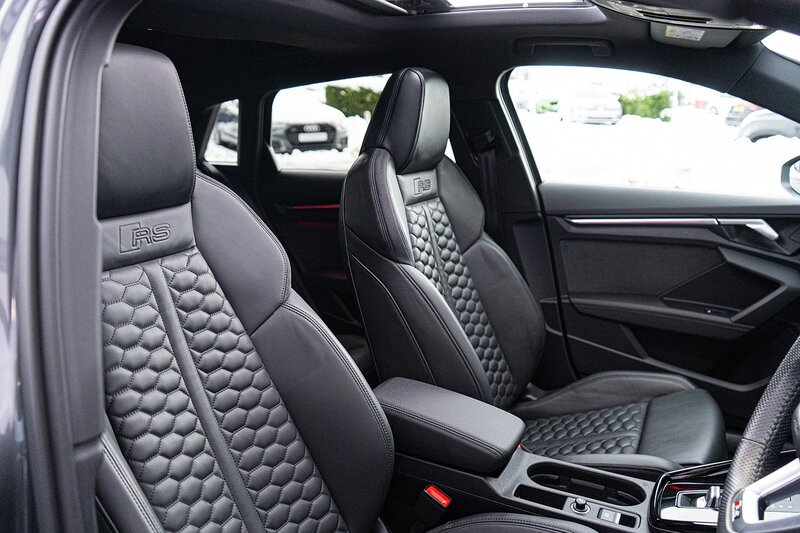 Audi 2.5 TFSI Vorsprung Sportback 5dr Petrol S Tronic quattro Euro 6 (s/s) (400 ps)