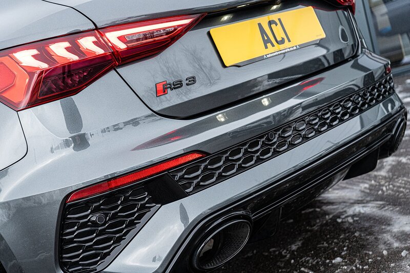 Audi 2.5 TFSI Vorsprung Sportback 5dr Petrol S Tronic quattro Euro 6 (s/s) (400 ps)