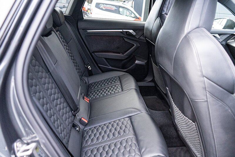 Audi 2.5 TFSI Vorsprung Sportback 5dr Petrol S Tronic quattro Euro 6 (s/s) (400 ps)