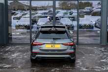 Audi 2.5 TFSI Vorsprung Sportback 5dr Petrol S Tronic quattro Euro 6 (s/s) (400 ps)