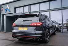 Volkswagen 3.0 TDI V6 Black Edition SUV 5dr Diesel Tiptronic 4Motion Euro 6 (s/s) (286 ps)