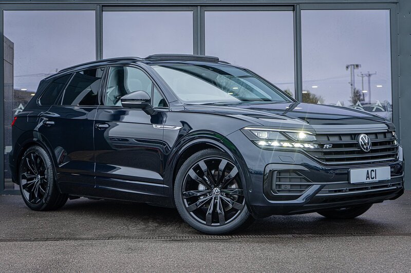 Volkswagen 3.0 TDI V6 Black Edition SUV 5dr Diesel Tiptronic 4Motion Euro 6 (s/s) (286 ps)