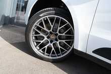 Porsche 3.0T V6 S SUV 5dr Petrol PDK 4WD Euro 6 (s/s) (354 ps)