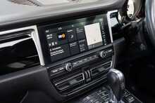 Porsche 3.0T V6 S SUV 5dr Petrol PDK 4WD Euro 6 (s/s) (354 ps)