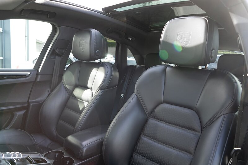 Porsche 3.0T V6 S SUV 5dr Petrol PDK 4WD Euro 6 (s/s) (354 ps)