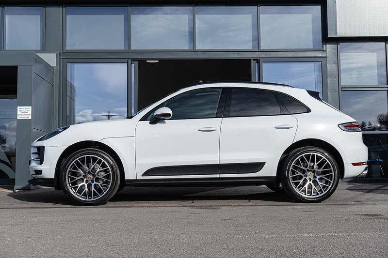 Porsche 3.0T V6 S SUV 5dr Petrol PDK 4WD Euro 6 (s/s) (354 ps)