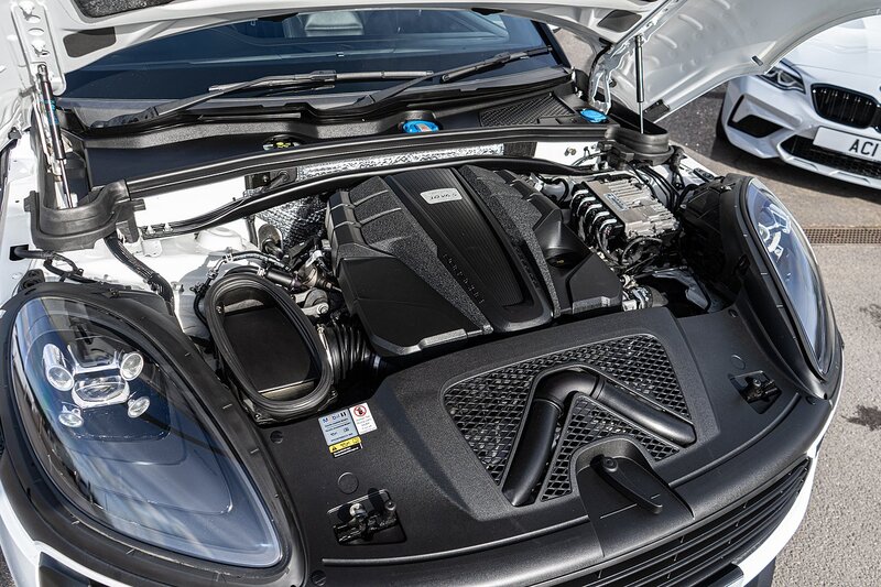 Porsche 3.0T V6 S SUV 5dr Petrol PDK 4WD Euro 6 (s/s) (354 ps)