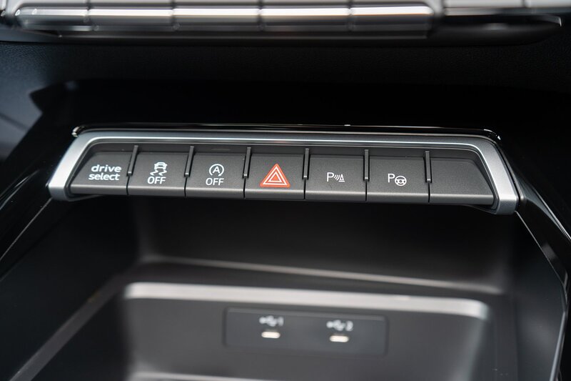 Audi 2.5 TFSI Vorsprung Sportback 5dr Petrol S Tronic quattro Euro 6 (s/s) (400 ps)