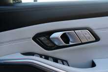 BMW 3.0 BiTurbo Competition M Saloon 4dr Petrol Steptronic xDrive Euro 6 (s/s) (510 ps)