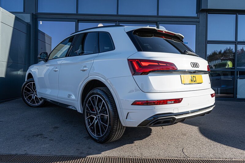 Audi 2.0 TDI 40 Edition 1 SUV 5dr Diesel S Tronic quattro Euro 6 (s/s) (204 ps)