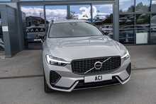 Volvo 2.0 B4 MHEV R-Design SUV 5dr Diesel Hybrid Auto AWD Euro 6 (s/s) (197 ps)
