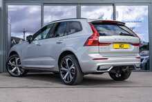 Volvo 2.0 B4 MHEV R-Design SUV 5dr Diesel Hybrid Auto AWD Euro 6 (s/s) (197 ps)