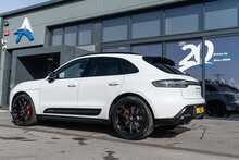 Porsche 2.9T V6 GTS SUV 5dr Petrol PDK 4WD Euro 6 (s/s) (440 ps)
