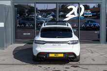 Porsche 2.9T V6 GTS SUV 5dr Petrol PDK 4WD Euro 6 (s/s) (440 ps)