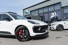 Porsche 2.9T V6 GTS SUV 5dr Petrol PDK 4WD Euro 6 (s/s) (440 ps)
