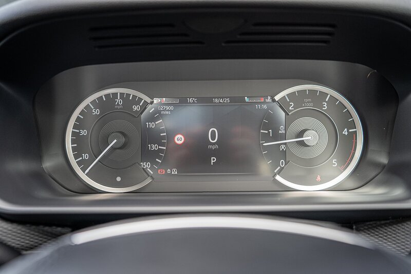 Land Rover 3.0 D300 MHEV R-Dynamic HSE SUV 5dr Diesel Auto 4WD Euro 6 (s/s) (300 ps)