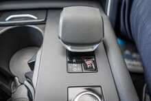 Land Rover 3.0 D300 MHEV R-Dynamic HSE SUV 5dr Diesel Auto 4WD Euro 6 (s/s) (300 ps)