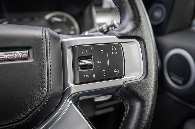 Land Rover 3.0 D300 MHEV R-Dynamic HSE SUV 5dr Diesel Auto 4WD Euro 6 (s/s) (300 ps)