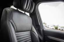 Land Rover 3.0 D300 MHEV R-Dynamic HSE SUV 5dr Diesel Auto 4WD Euro 6 (s/s) (300 ps)